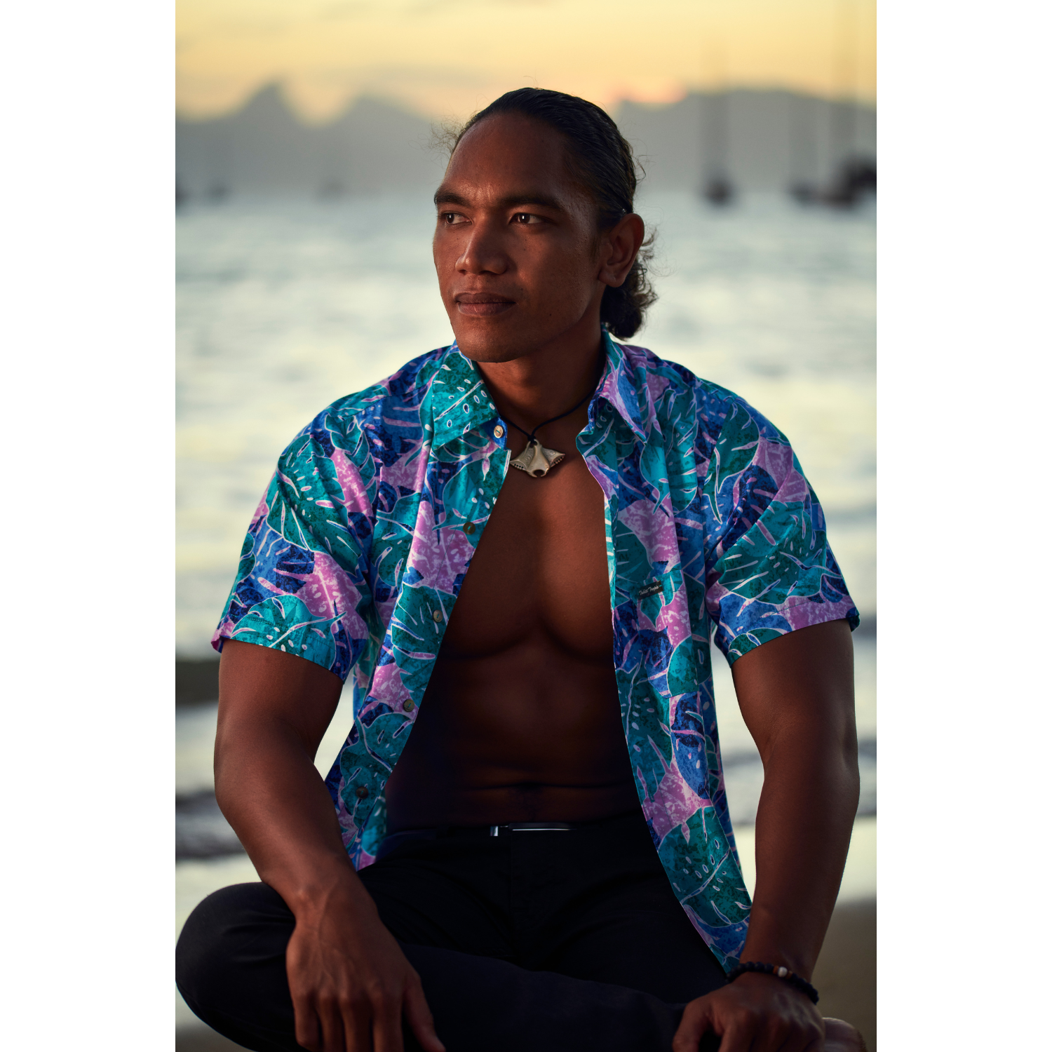 Chemise tahitienne Teri'i Moana, monstera blue