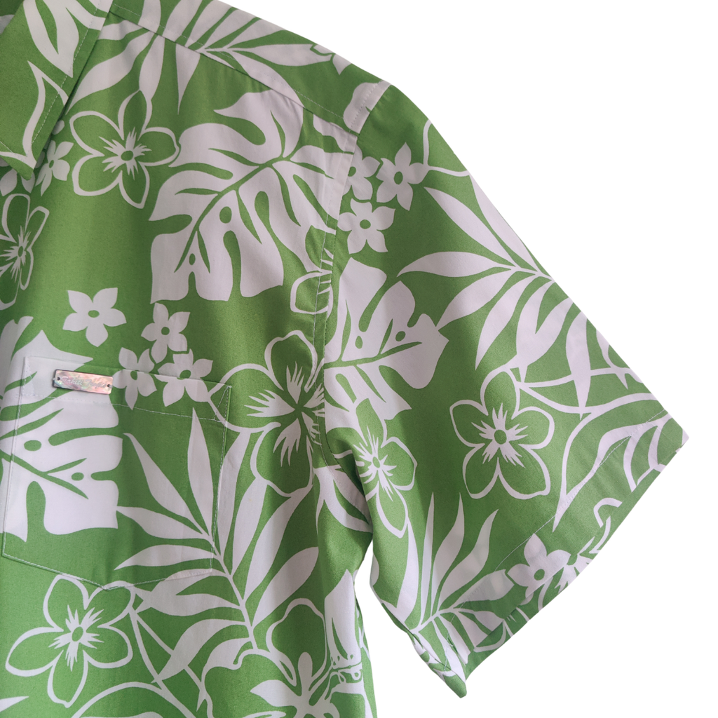 Chemise polynésienne Manéa, hibiscus et fougères de Tahiti